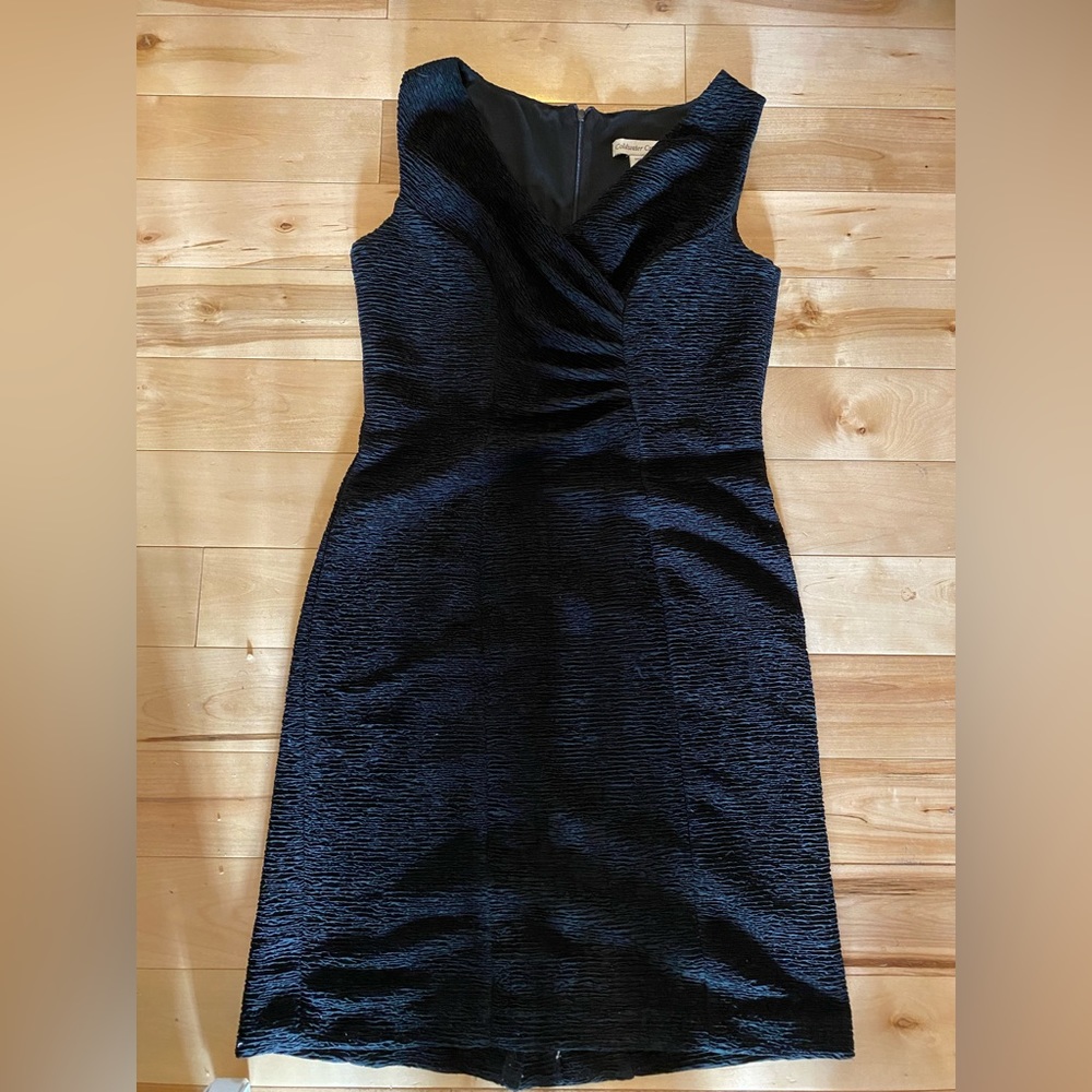 Black stretchy sleeveless sheath dress